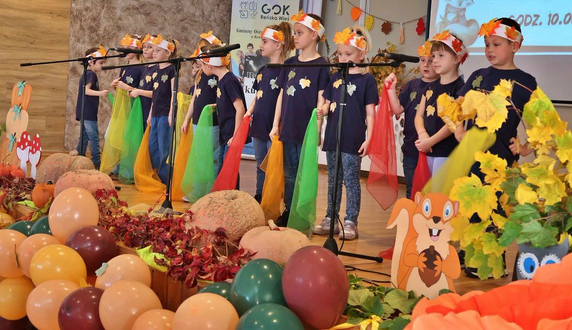 Festiwal Piosenki Jesiennej w Reńskiej Wsi. ZDJĘCIA