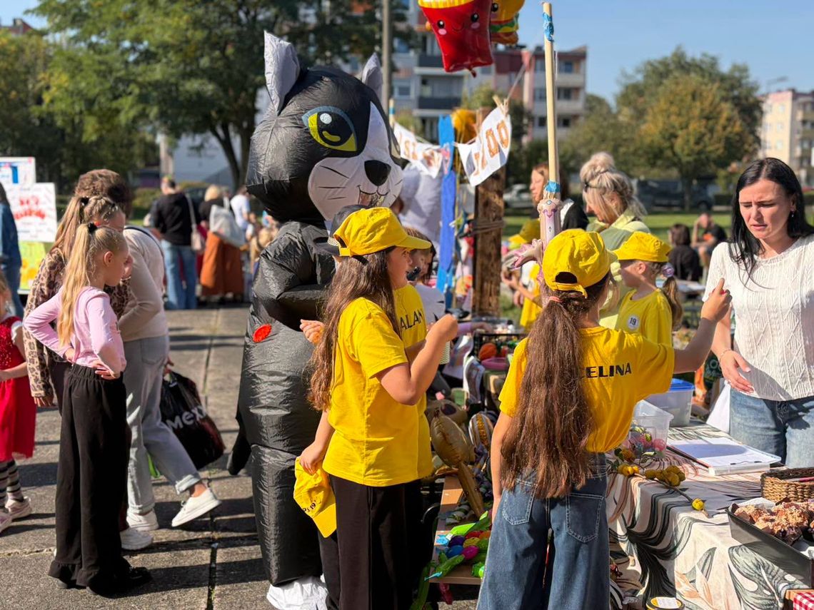 Jesienny festyn pełen atrakcji w PSP nr 19. ZDJĘCIA Jesienny festyn pełen atrakcji w PSP nr 19. ZDJĘCIA