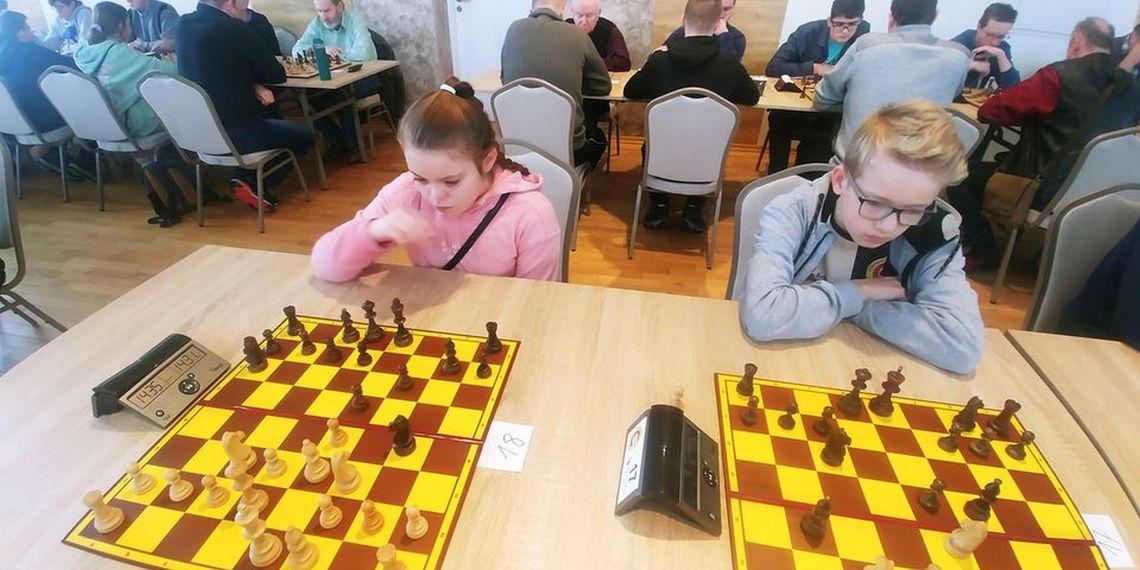Jubileuszowy turniej szachowy w Reńskiej Wsi. ZDJĘCIA