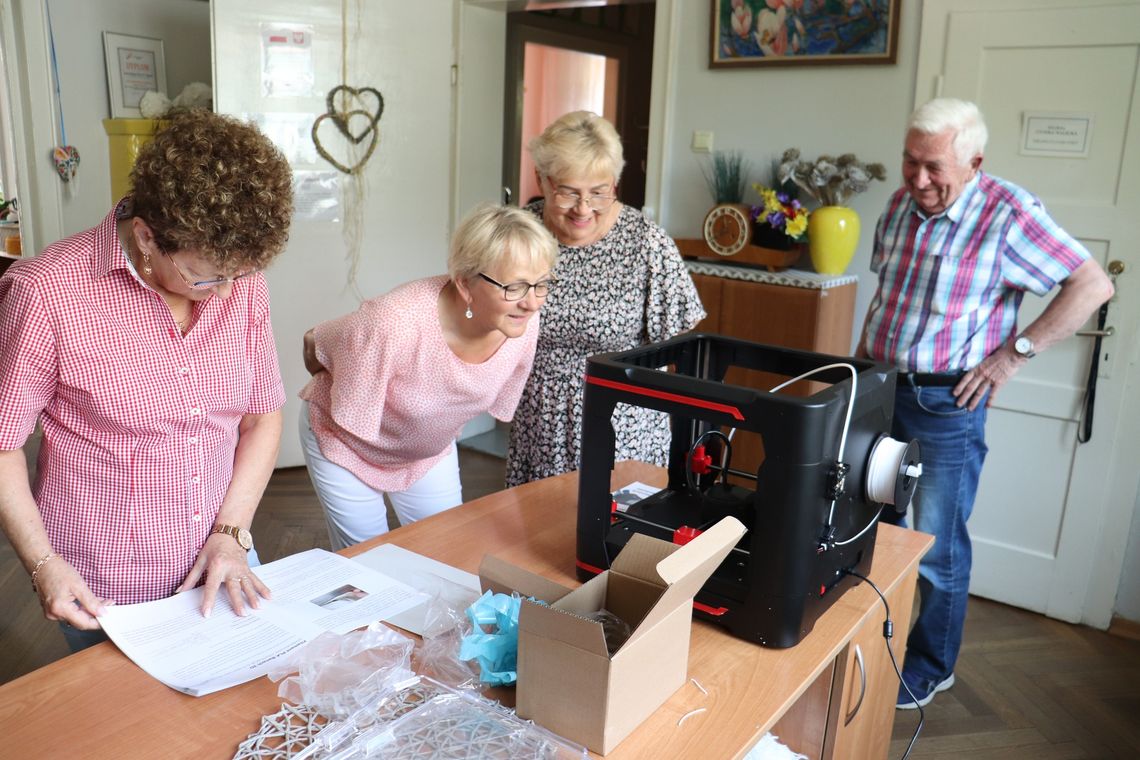 Kędzierzyńsko-kozielscy seniorzy idą z duchem czasu