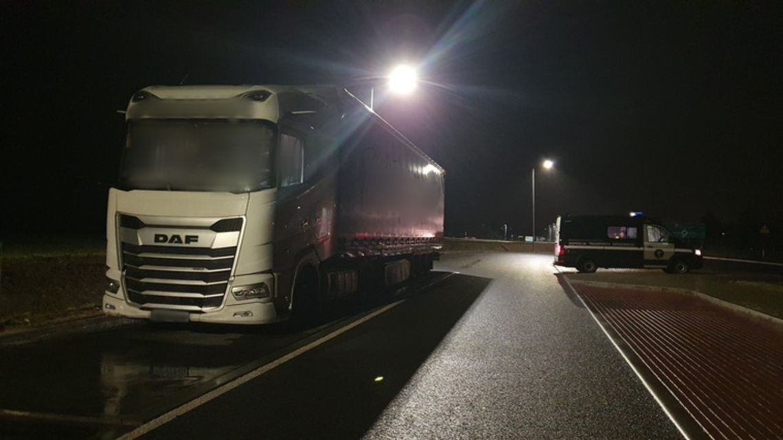 Pił piwo podczas jazdy. Wydmuchał prawie 2 promile alkoholu