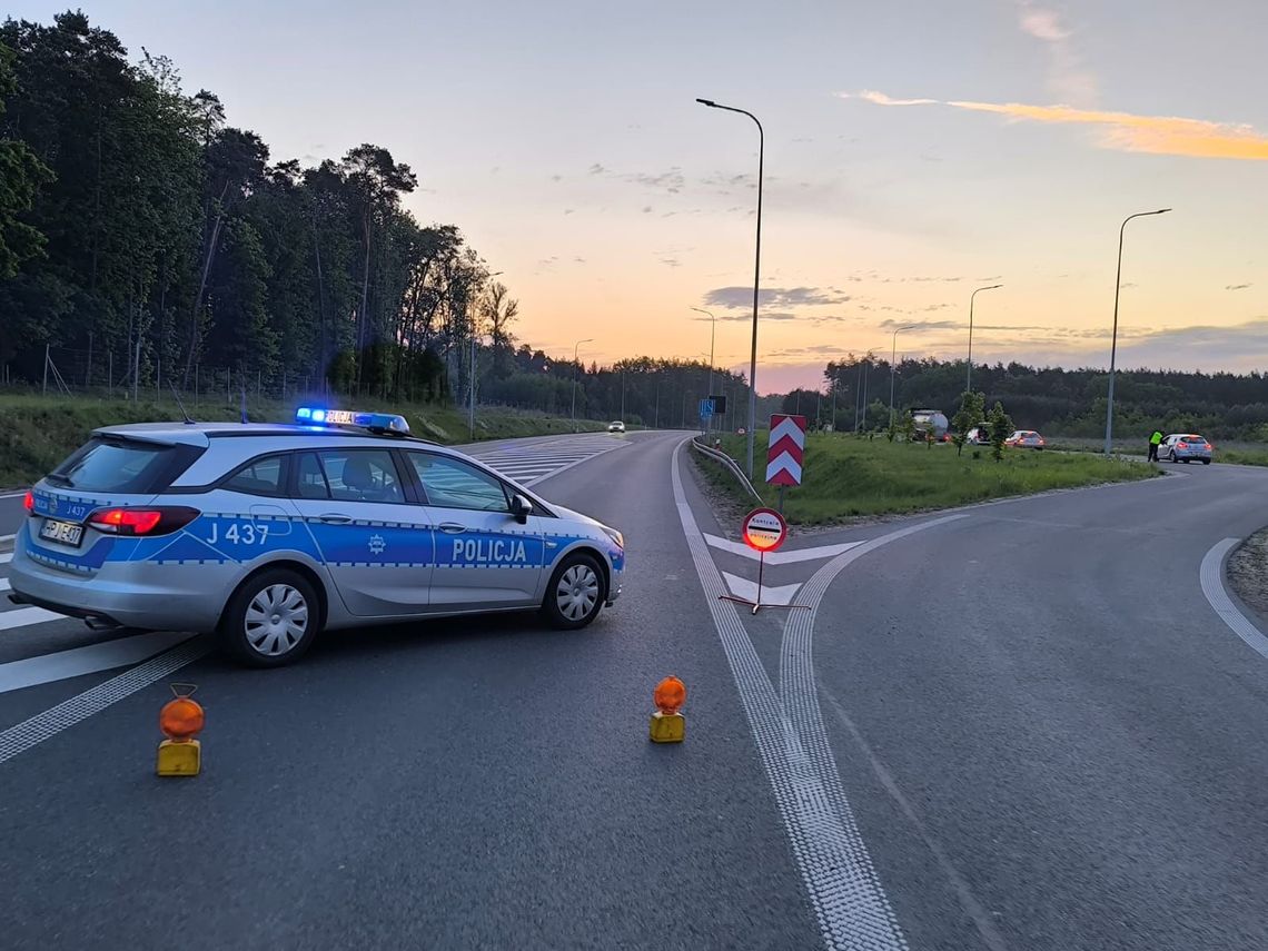 Kierowca samochodu ciężarowego podczas kontroli na obwodnicy wydmuchał 0,5 promila alkoholu