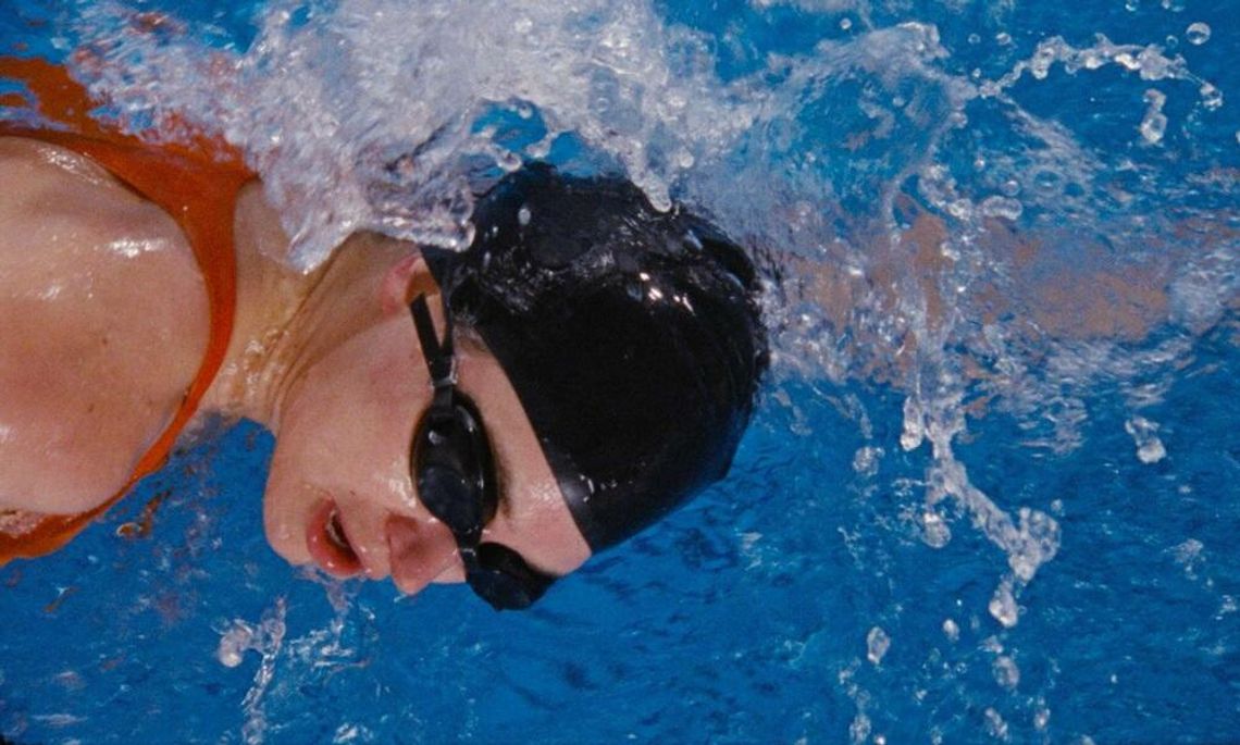 Kino Konesera w Heliosie. Seans filmu "Chronologia wody"