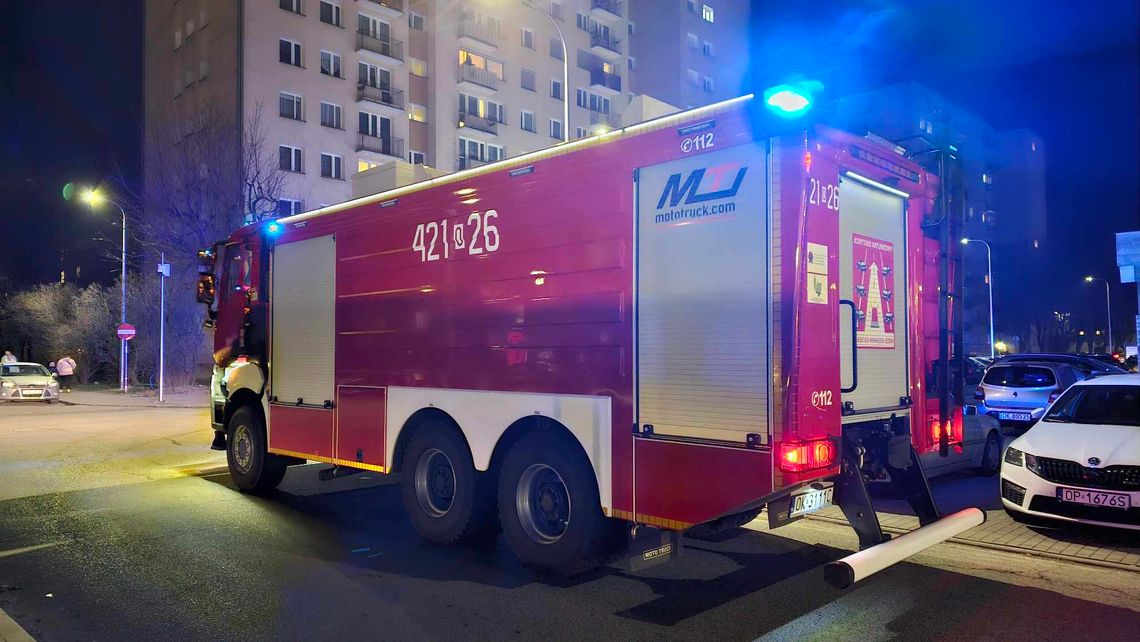 Kolejny pożar na klatce w bloku przy ulicy Kosmonautów Kolejny pożar na klatce w bloku przy ulicy Kosmonautów