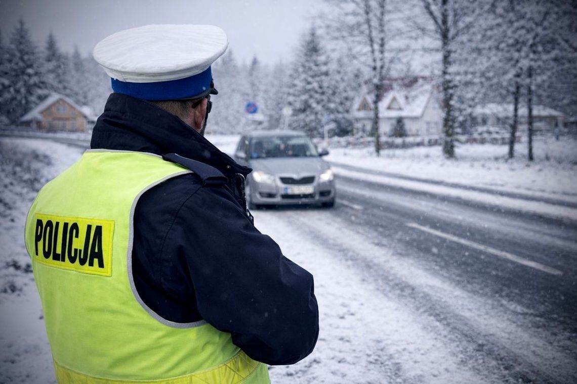 Koniec ferii na Opolszczyźnie. Wzmożone kontrole policyjne na drogach Koniec ferii na Opolszczyźnie. Wzmożone kontrole policyjne na drogach