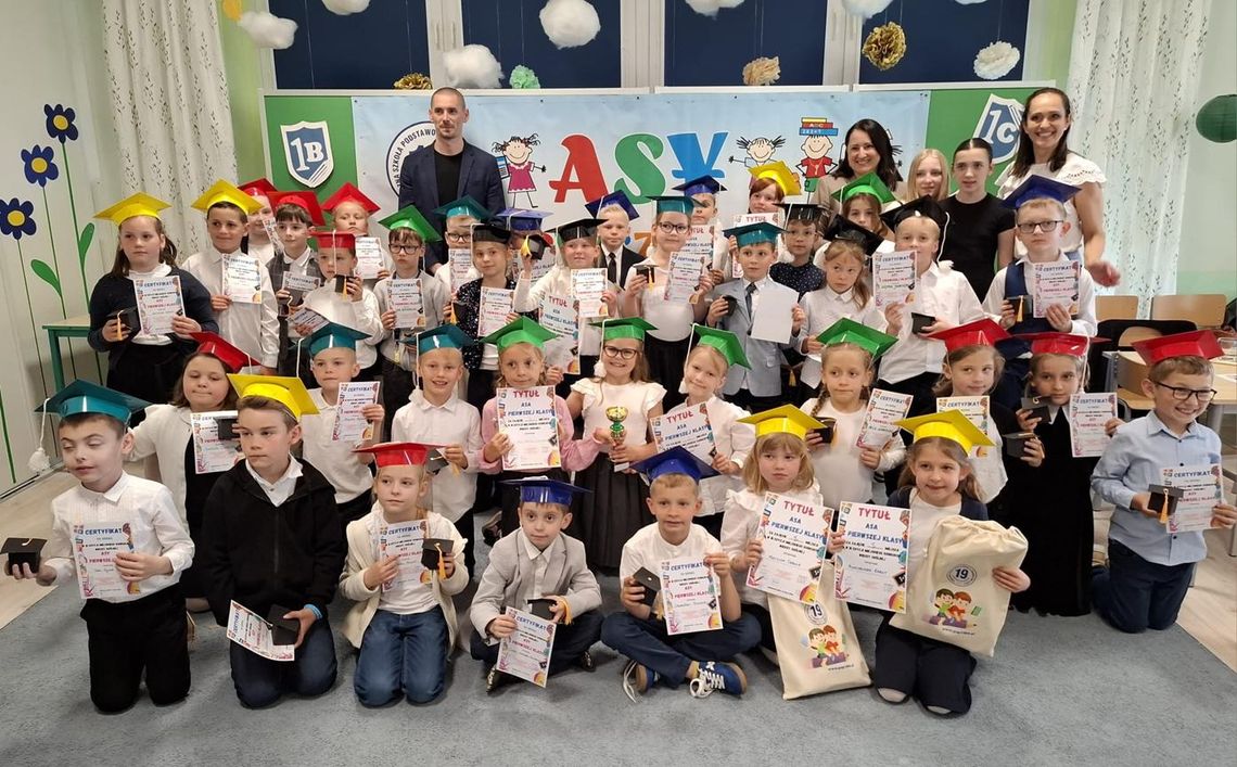 Konkurs edukacyjny dla dzieci „Asy z pierwszej klasy”. ZDJĘCIA