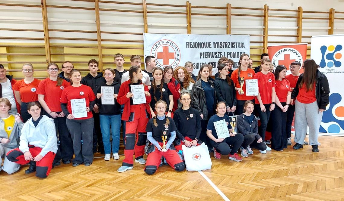 „Kopernik” będzie reprezentować nasz powiat na Mistrzostwach Pierwszej Pomocy w Opolu. ZDJĘCIA