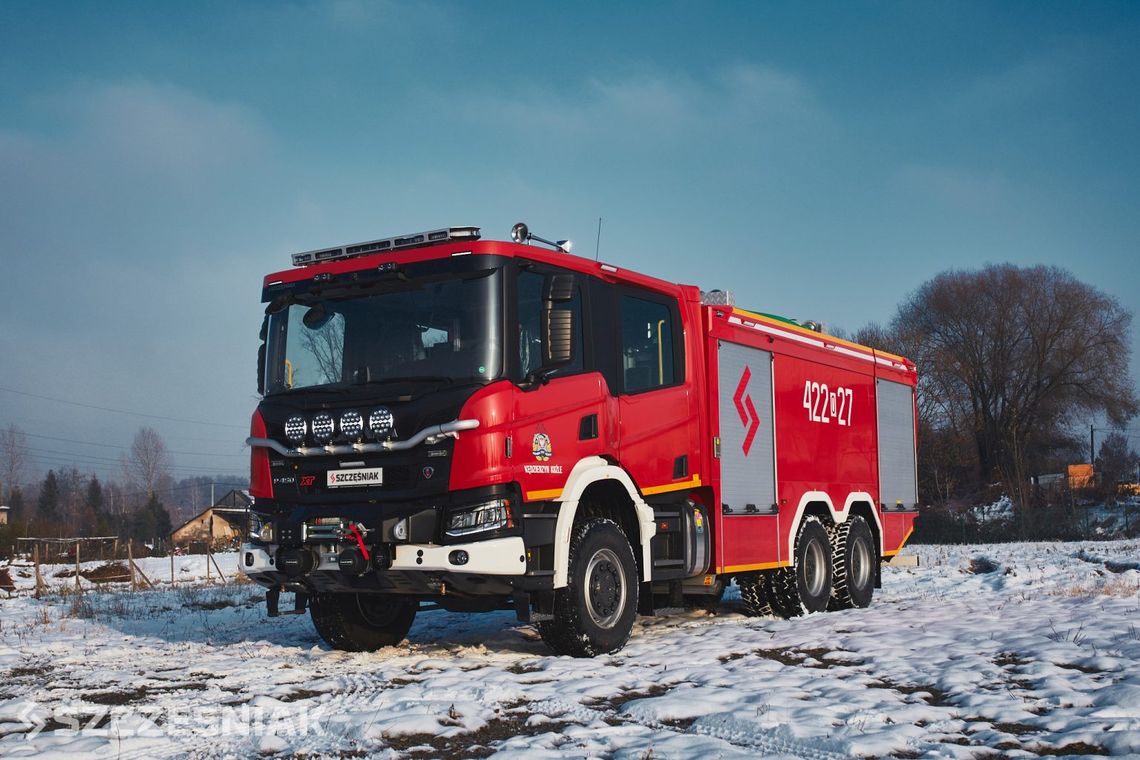 Kozielscy strażacy z nowym wozem ratowniczo-gaśniczym Kozielscy strażacy z nowym wozem ratowniczo-gaśniczym