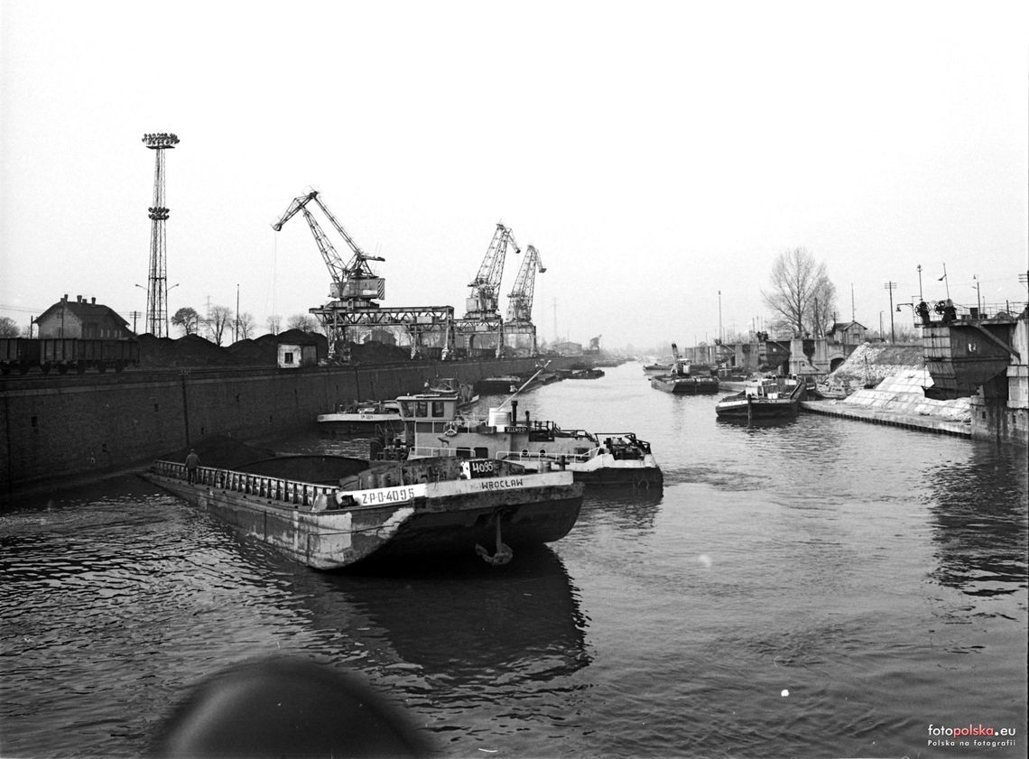Kozielski port robi wrażenie, ale już tylko na archiwalnych fotografiach Kozielski port robi wrażenie, ale już tylko na archiwalnych fotografiach