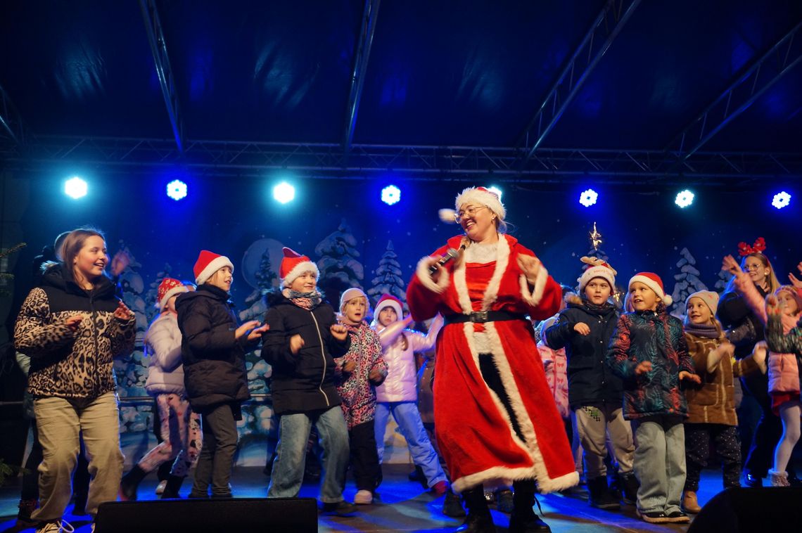Kozielski rynek w świątecznym klimacie. ZDJĘCIA