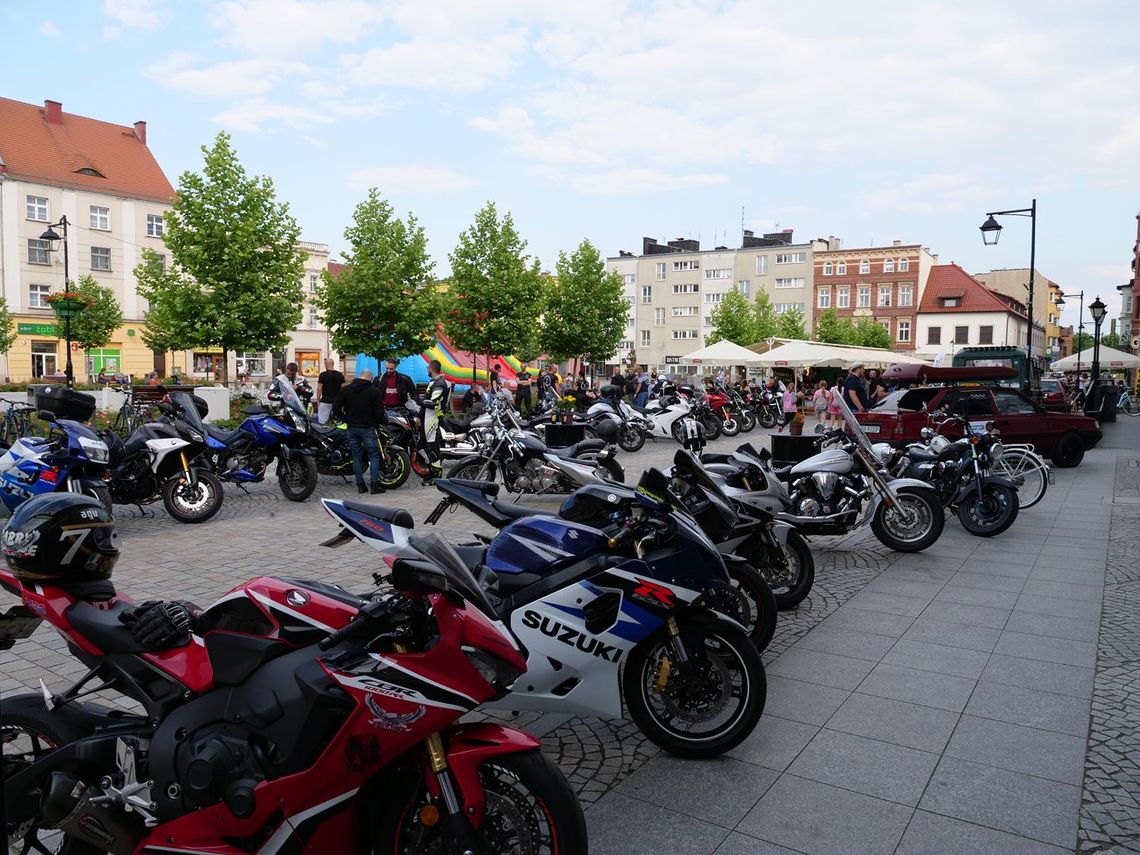 Kozielskie spotkanie motocyklowe przy dźwiękach rocka. Zdjęcia Kozielskie spotkanie motocyklowe przy dźwiękach rocka. Zdjęcia