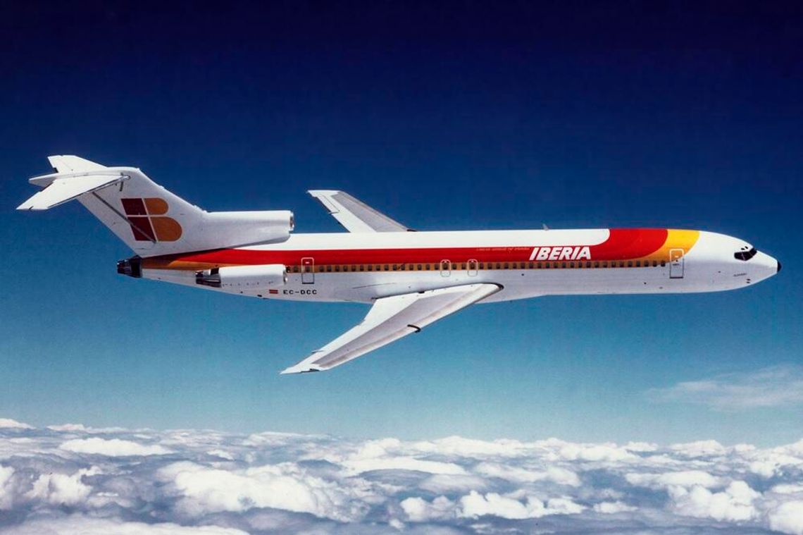 Lokalna legenda o złomiarzach z Rogów, którzy rozebrali Boeinga 727