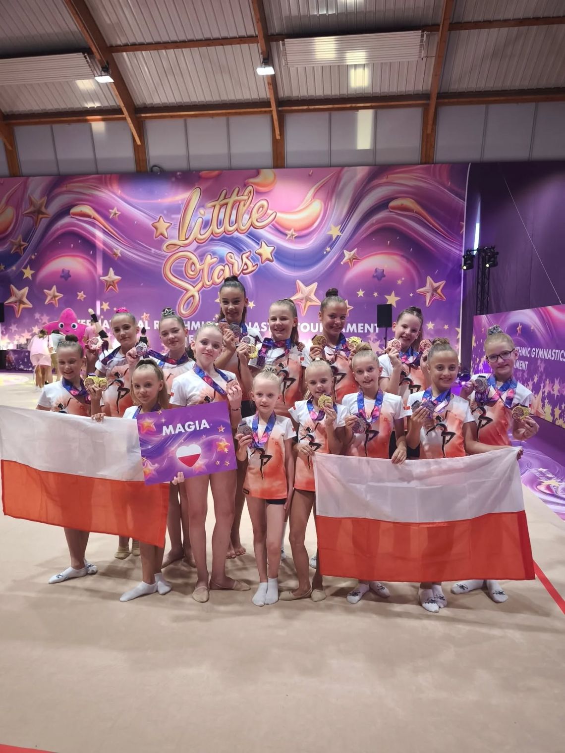 Magia we Francji! Gimnastyczki z Kędzierzyna-Koźla podbiły serca sędziów i publiczności! ZDJĘCIA