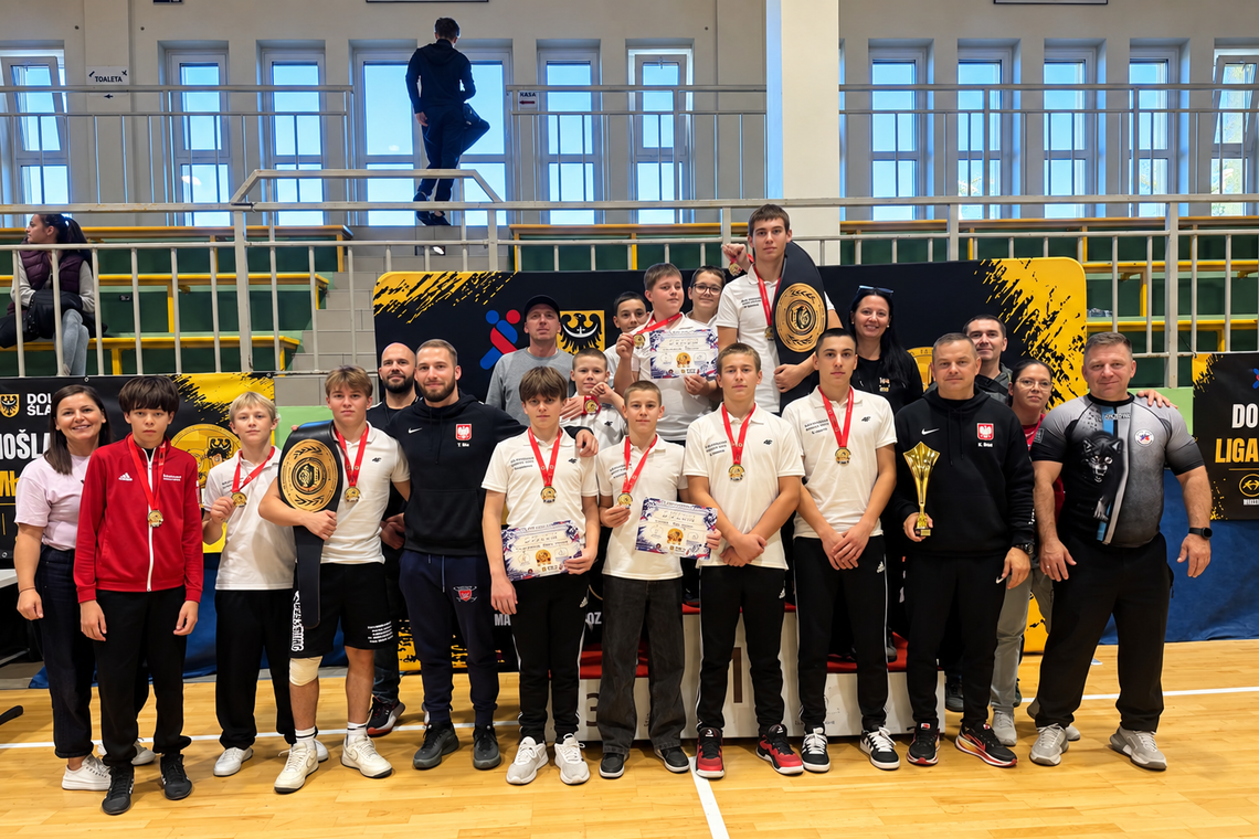 Medalowe żniwa w Jeleniej Górze. Zapaśnicy Olimpijczyka 11 razy na podium. ZDJĘCIA Medalowe żniwa w Jeleniej Górze. Zapaśnicy Olimpijczyka 11 razy na podium. ZDJĘCIA