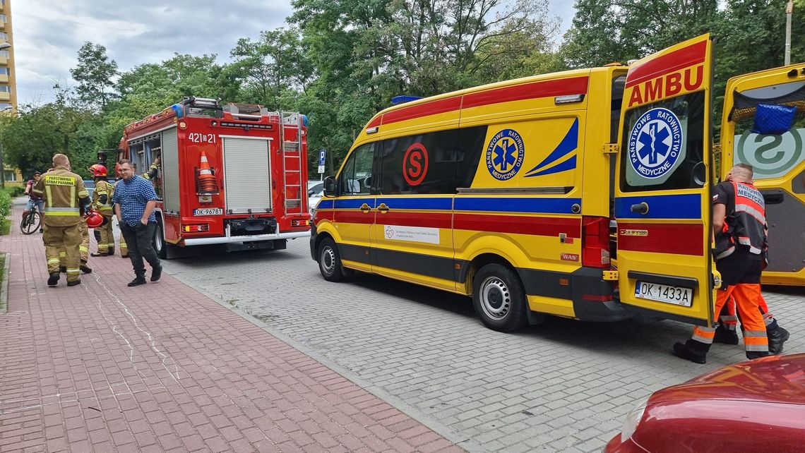 Mężczyzna nie potrafił wstać z podłogi. Wołanie o pomoc usłyszał pracownik MOPS Mężczyzna nie potrafił wstać z podłogi. Wołanie o pomoc usłyszał pracownik MOPS