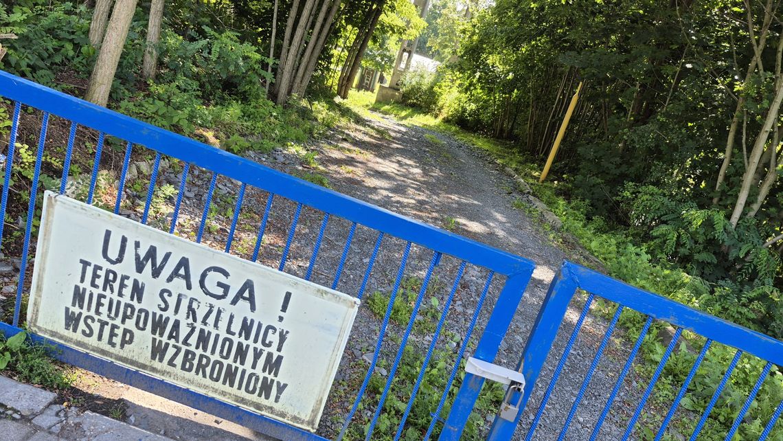 Mieszkańcy domagają się ograniczenia hałasu strzelnicy LOK SPARTA. Złożyli petycję do władz miasta