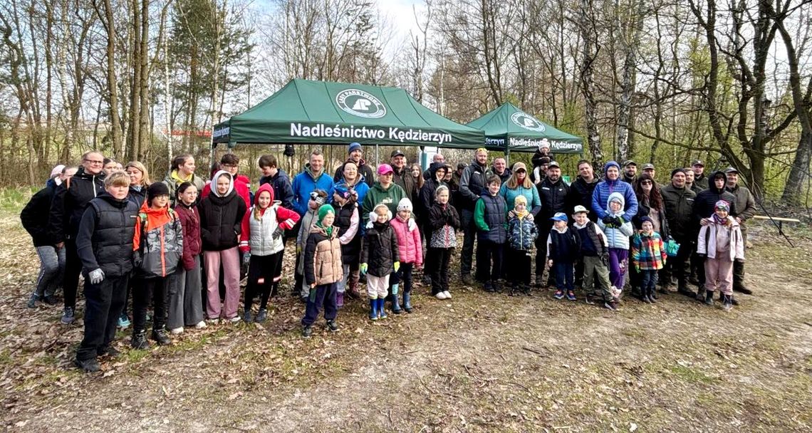 Mieszkańcy Kędzierzyna-Koźla posadzili przyszłość. ZDJĘCIA