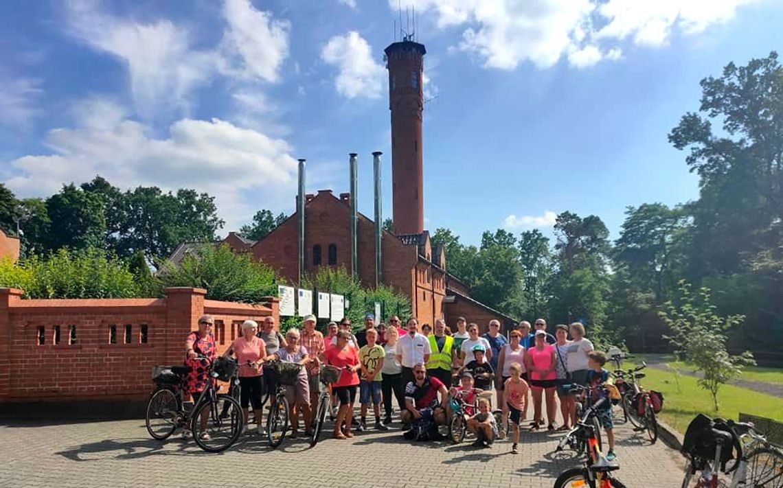 Mieszkańcy Śródmieścia z wizytą w Nadleśnictwie Kędzierzyn Mieszkańcy Śródmieścia z wizytą w Nadleśnictwie Kędzierzyn