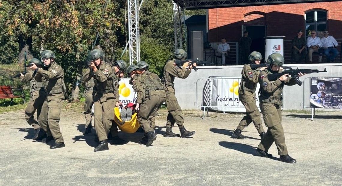 "Ramię w ramię z wojskiem" na kozielskiej wyspie. ZDJĘCIA