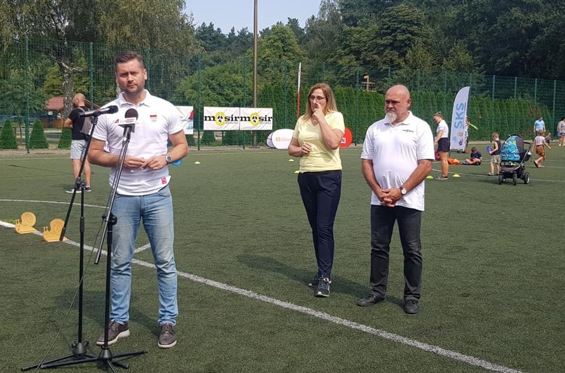 Minister sportu na kędzierzyńskim orliku zachęcał do aktywności