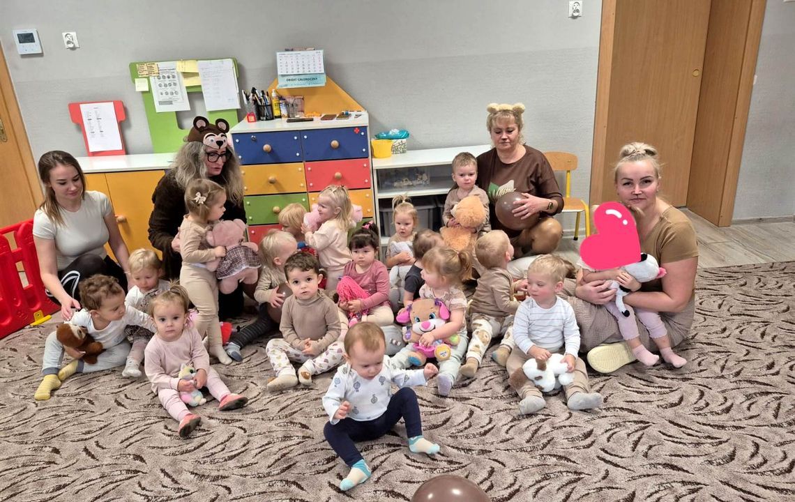 Misiowe odwiedziny w Publicznym Żłobku nr 6 w Kędzierzynie-Koźlu