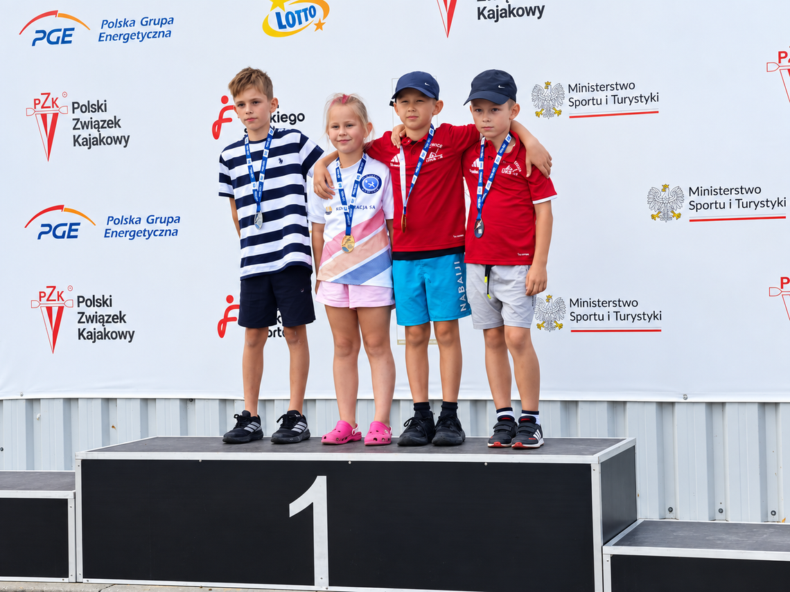 Młodzi kajakarze z powiatu z medalami na Czechowice CUP 2026. Pierwszy start i pierwsze miejsce Ewy Młodzi kajakarze z powiatu z medalami na Czechowice CUP 2026. Pierwszy start i pierwsze miejsce Ewy
