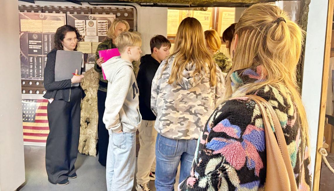 „Tajemnice Blachowniańskiego Bunkra”. Młodzi odkrywcy lokalnej historii w akcji „Tajemnice Blachowniańskiego Bunkra”. Młodzi odkrywcy lokalnej historii w akcji