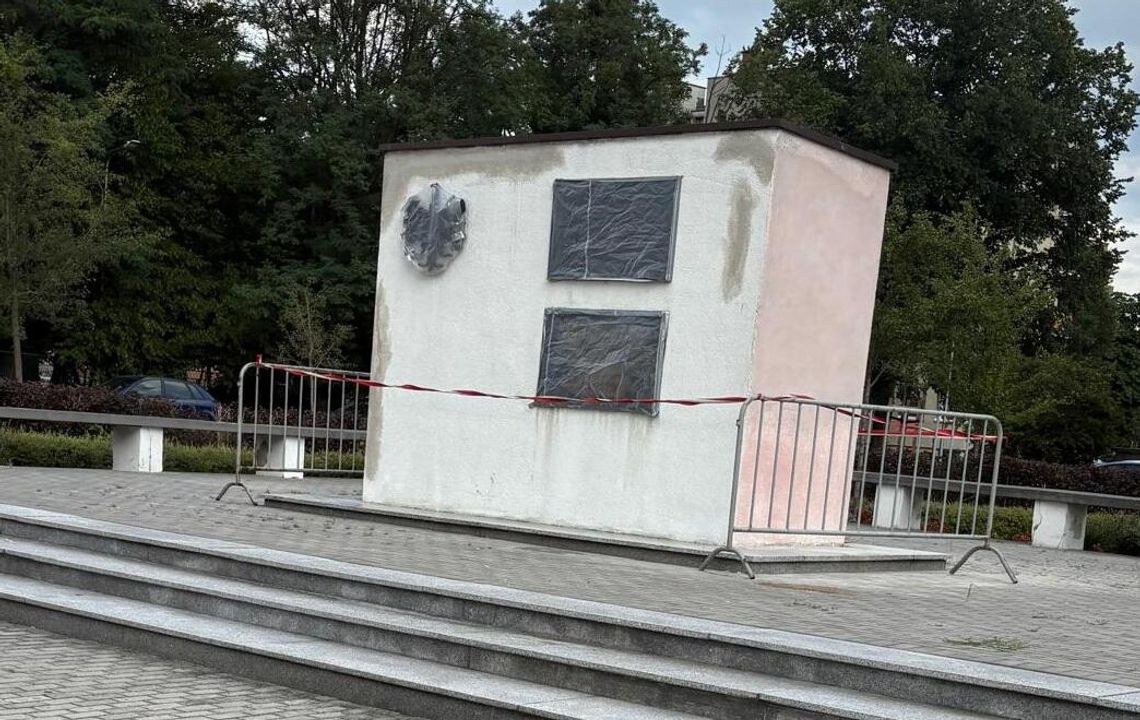 Modernizacja pomnika Powstańców Śląskich w Kędzierzynie Modernizacja pomnika Powstańców Śląskich w Kędzierzynie