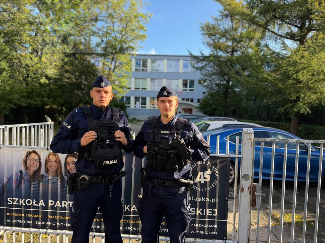 Mundurowi trzymają rękę na pulsie. Fotorelacja z działań policji w naszych szkołach Mundurowi trzymają rękę na pulsie. Fotorelacja z działań policji w naszych szkołach