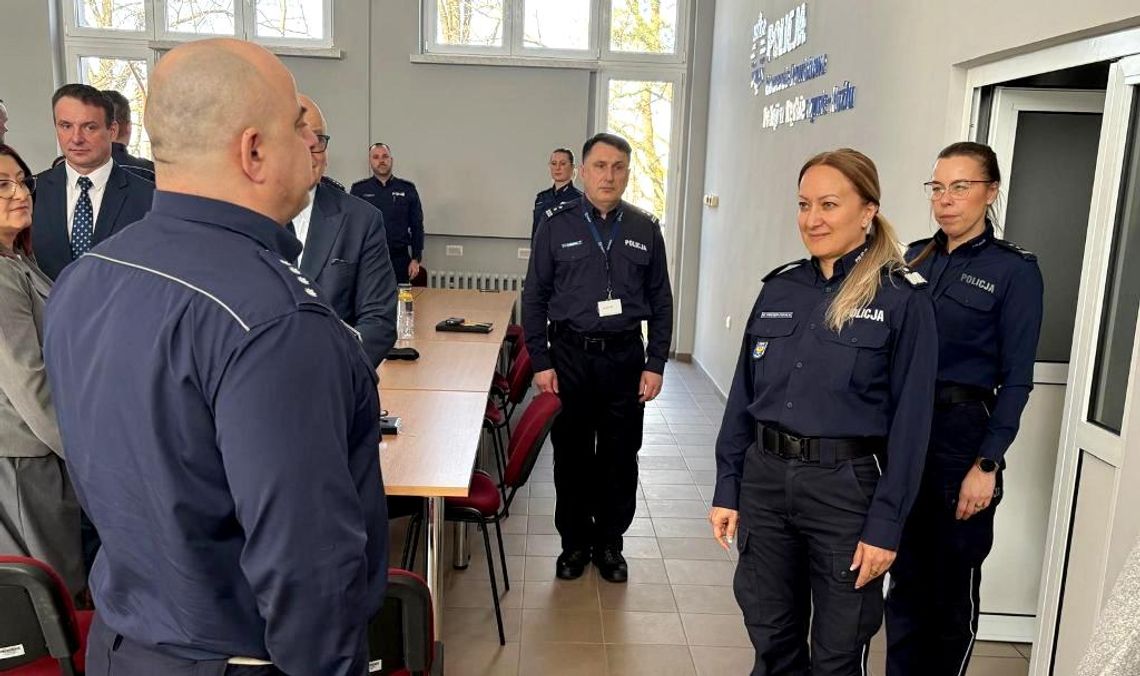Mundurowi z Komendy Powiatowej Policji w Kędzierzynie-Koźlu podsumowali 2025 rok. ZDJĘCIA Mundurowi z Komendy Powiatowej Policji w Kędzierzynie-Koźlu podsumowali 2025 rok. ZDJĘCIA