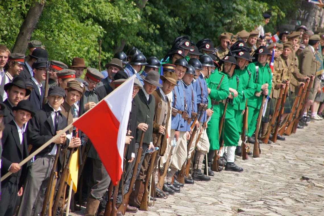 Najmłodsi żołnierze powstań śląskich Najmłodsi żołnierze powstań śląskich