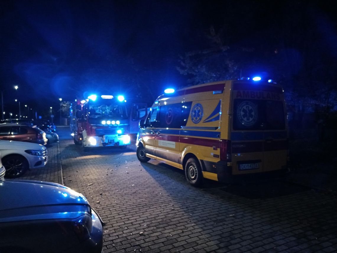 Nastolatka zasłabła w łazience. Została przetransportowana do szpitala Nastolatka zasłabła w łazience. Została przetransportowana do szpitala