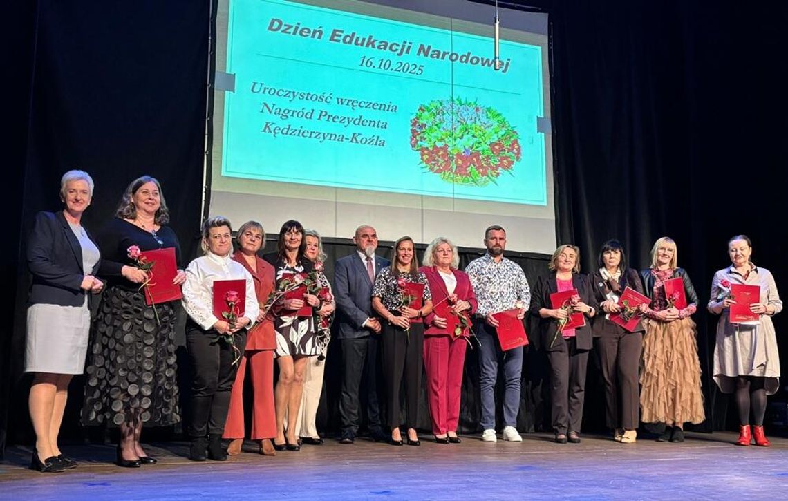 Nauczyciele z Kędzierzyna-Koźla uhonorowani nagrodą prezydenta. ZDJĘCIA