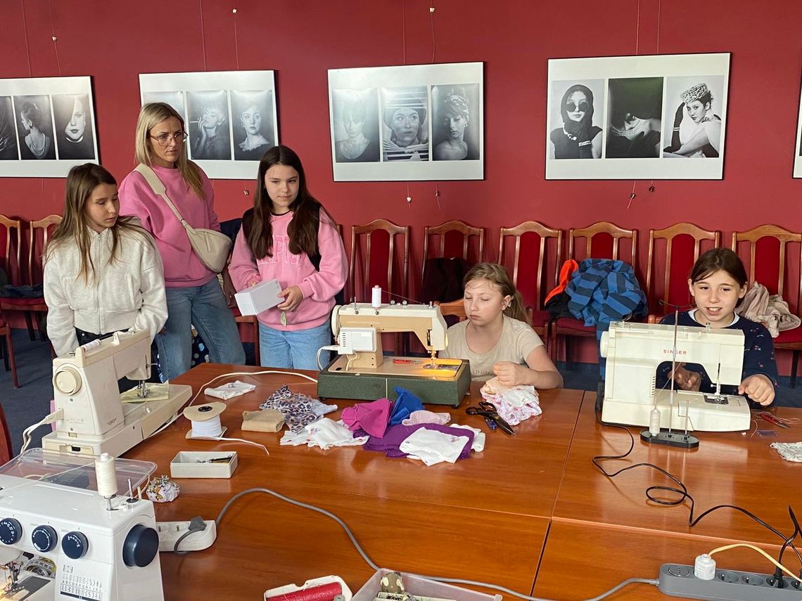 Nie wyrzucaj ubrań – wymień! Udany debiut „Ciuchowiska”