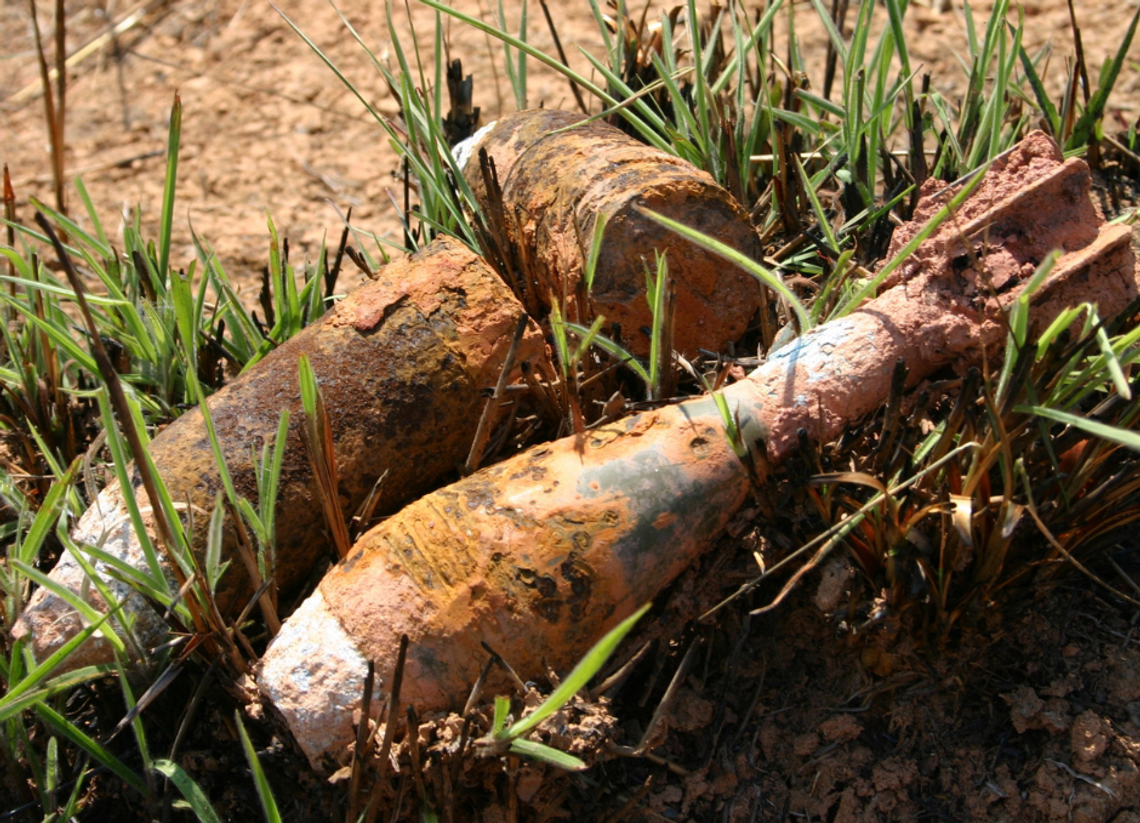 Niebezpieczne odkrycie w Kędzierzynie-Koźlu. Policja informuje co zrobić gdy znajdziesz pociski Niebezpieczne odkrycie w Kędzierzynie-Koźlu. Policja informuje co zrobić gdy znajdziesz pociski