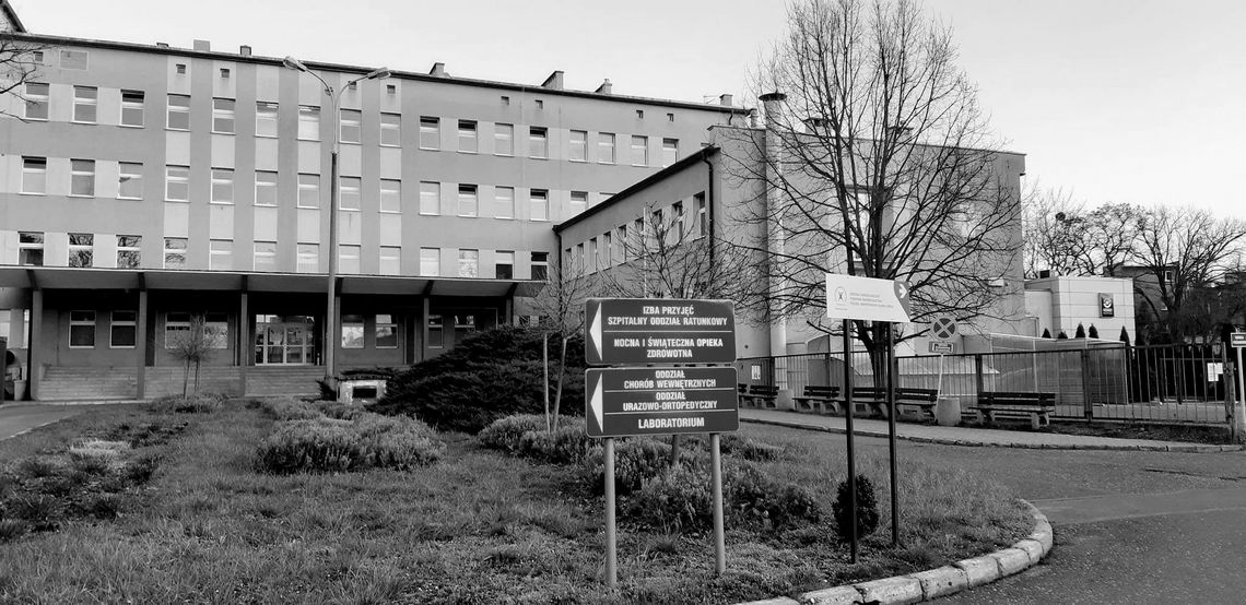 Niestety w kozielskim szpitalu zmarła kolejna osoba zakażona koronawirusem