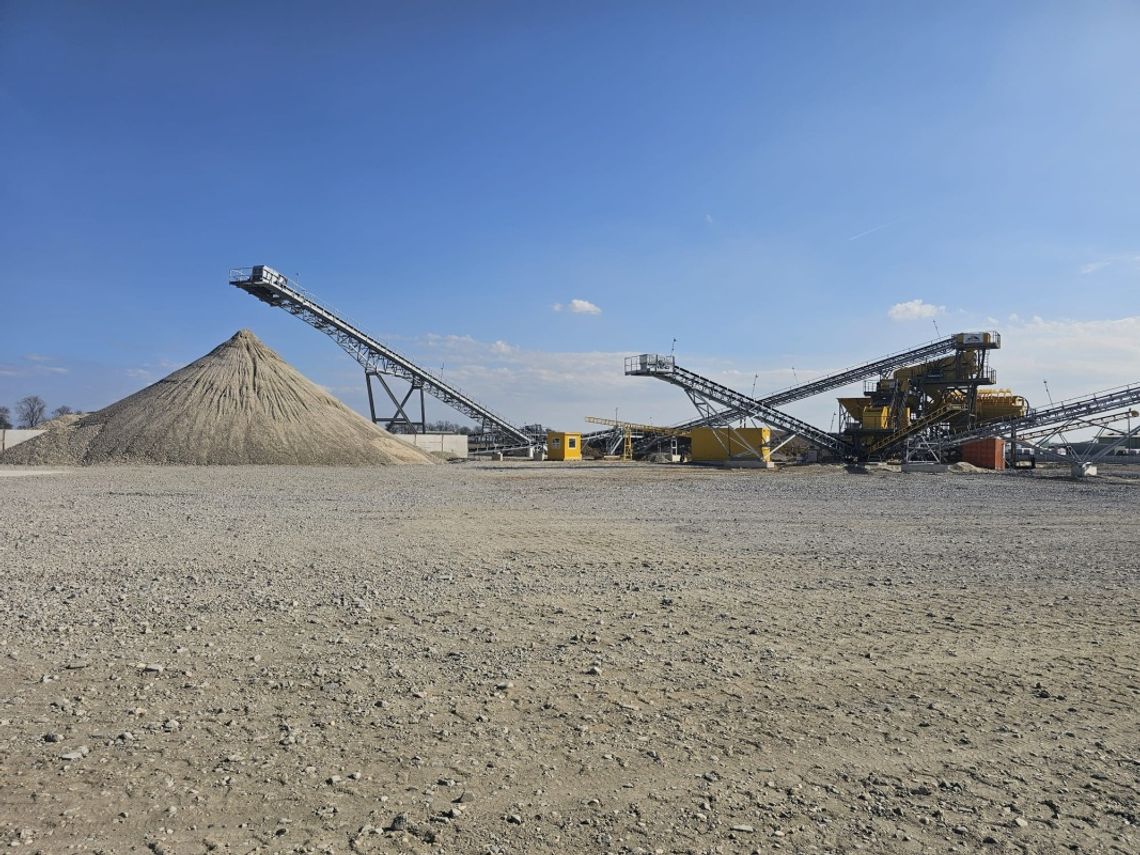 Nowa kopalnia piasku i żwiru oficjalnie otwarta w Roszowicach