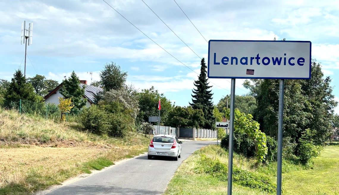 Nowe światło dla osiedla Lenartowice. ZDJĘCIA Nowe światło dla osiedla Lenartowice. ZDJĘCIA