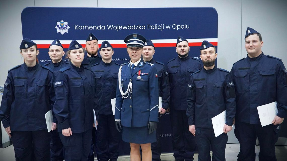 Nowi policjanci w Kędzierzynie-Koźlu. Dziś rozpoczęli kurs podstawowy w Szkole Policji w Pile