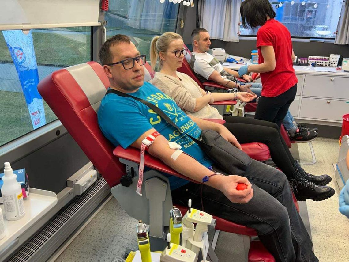 Oddali krew i wzięli udział w losowaniu gadżetów ZAKSY Oddali krew i wzięli udział w losowaniu gadżetów ZAKSY