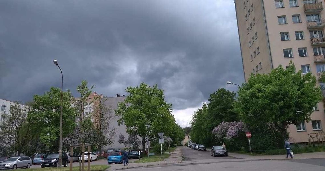 Ostrzeżenie przed burzami z gradem dla powiatu kędzierzyńsko-kozielskiego