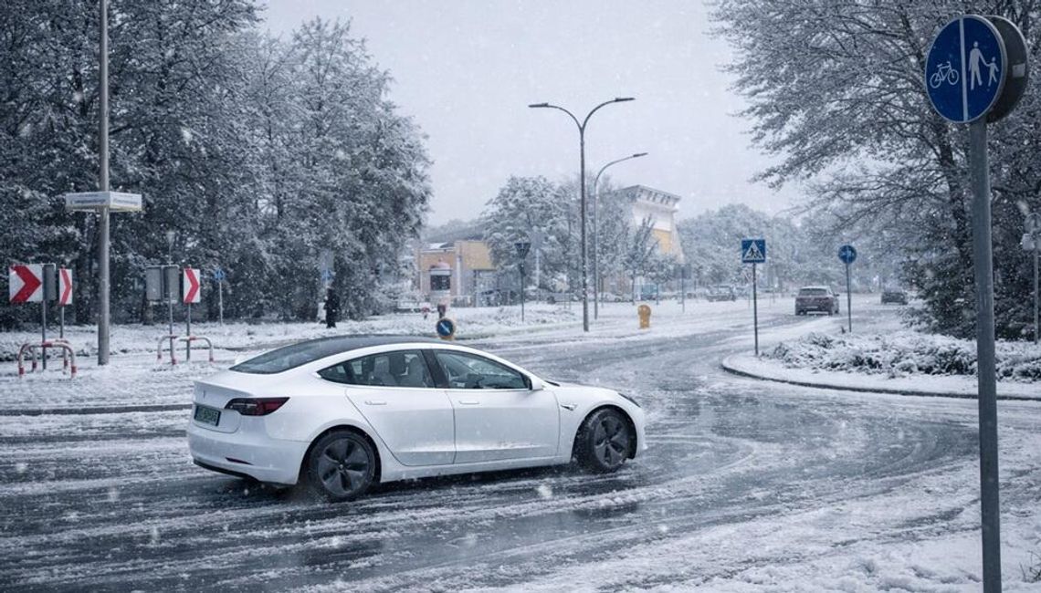 Ostrzeżenie przed oblodzonymi drogami i chodnikami