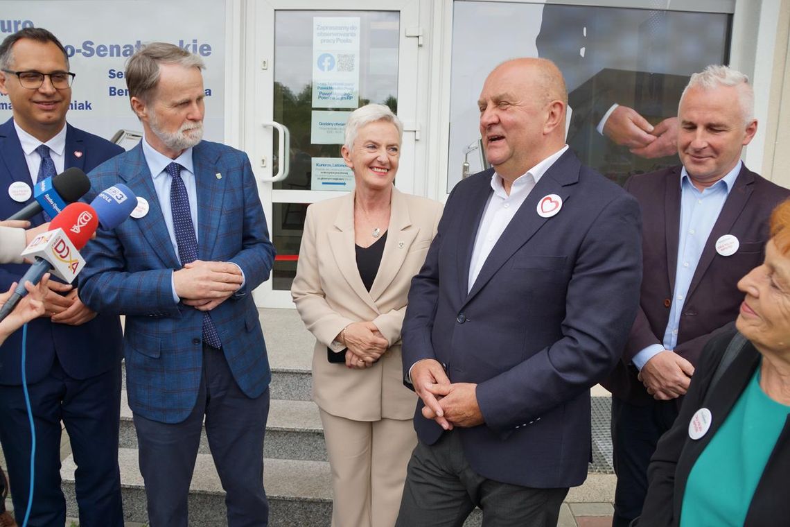 Otwarcie biura europosła Andrzeja Buły w Kędzierzynie-Koźlu. ZDJĘCIA