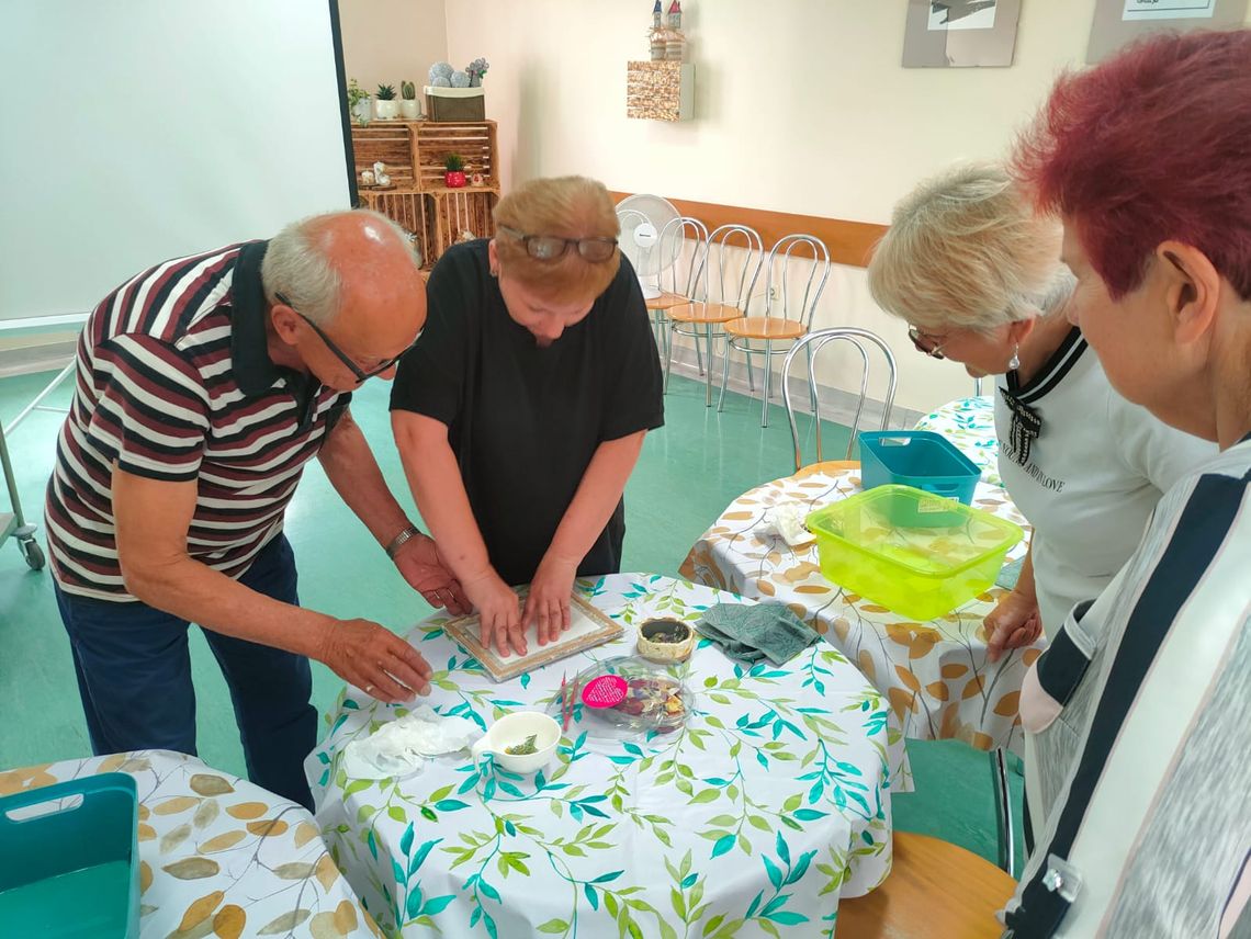 Piękne efekty kolejnych warsztatów artystycznych „Dugnad”