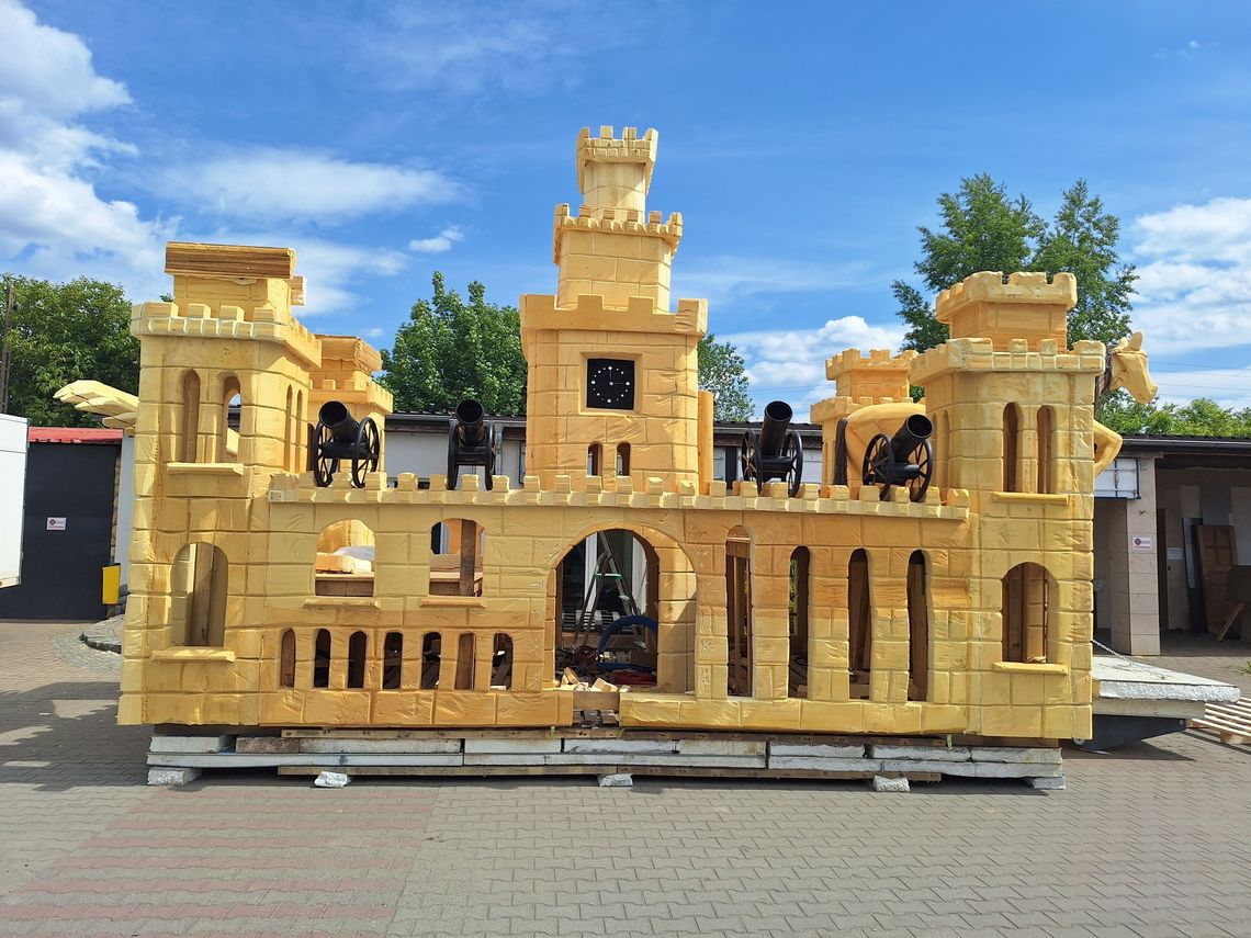 Pierwsze pływadła już powstają. To z Raciborza robi piorunujące wrażenie. ZDJĘCIA