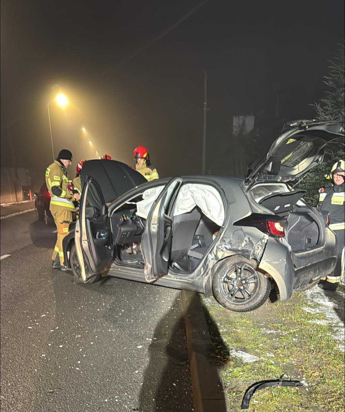 Pijany kierowca BMW doprowadził do czołówki. Obywatel Ukrainy miał ponad dwa promile alkoholu