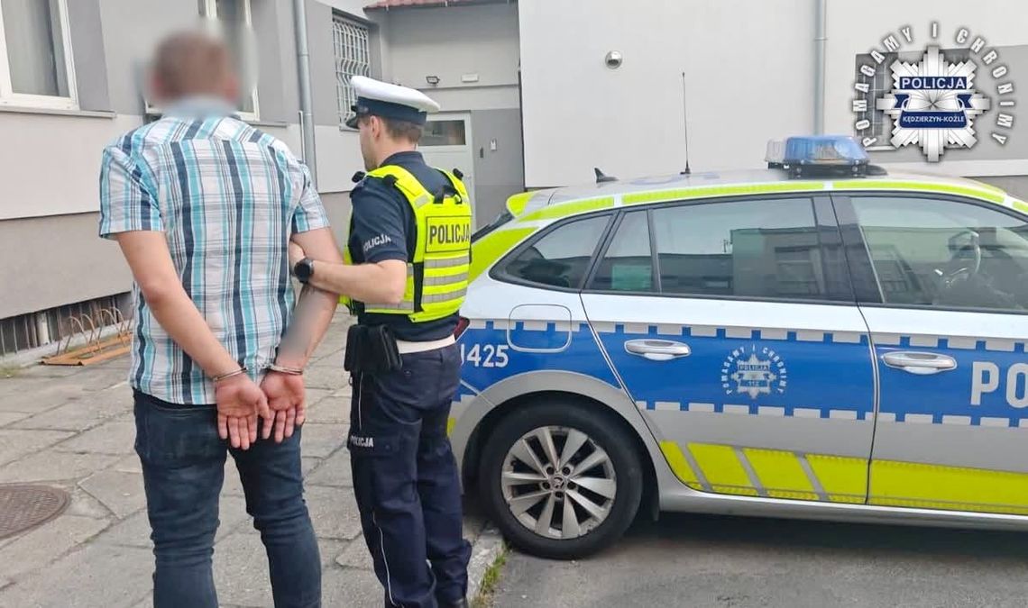 Pijany kierowca na łuku drogi zjechał z jezdni i uderzył w ogrodzenie Pijany kierowca na łuku drogi zjechał z jezdni i uderzył w ogrodzenie