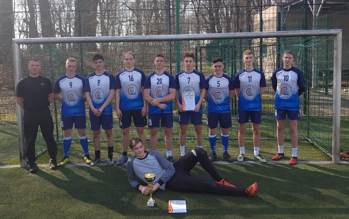 Piłkarze "Żeglugi" wygrali finał powiatowej Licealiady
