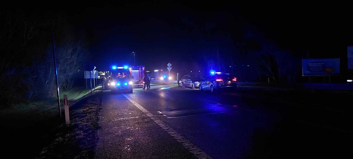 Zderzenie trzech aut na obwodnicy Kędzierzyna-Koźla. ZDJĘCIA