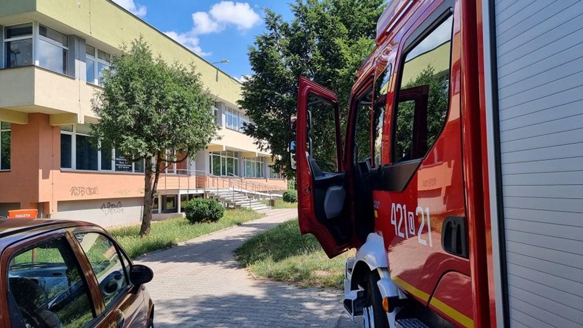 Płomienie na dachu biurowca RSM "Chemik" Płomienie na dachu biurowca RSM "Chemik"